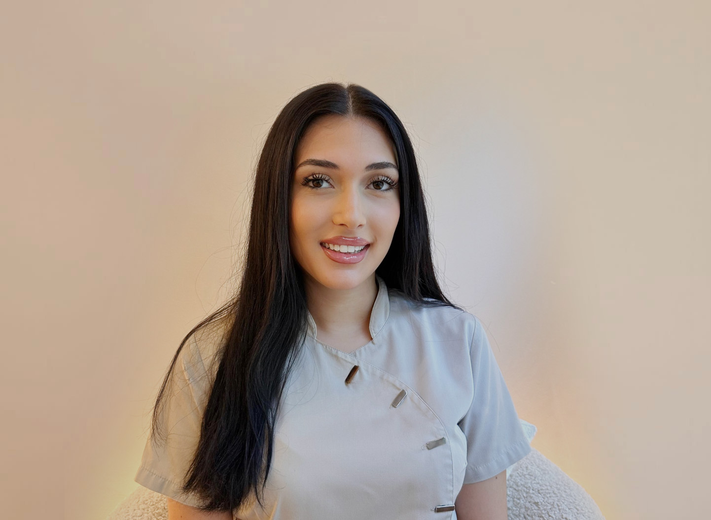Elif Tasdemir - Lernende Kosmetikerin im 2. Lehrjahr bei Charmelle Beauty Center Aarau